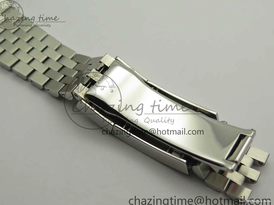 Best AAA Replica Sites GMT-Master Bezel Ceramic Black BPF Bracelet on Green Jubilee 126710 3347 SS Dial A II UrbanChic Black BLRO SS 1225